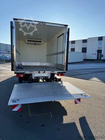Kühltransporter IVECO Daily 70C18 Kühlkoffer Ladebordwand