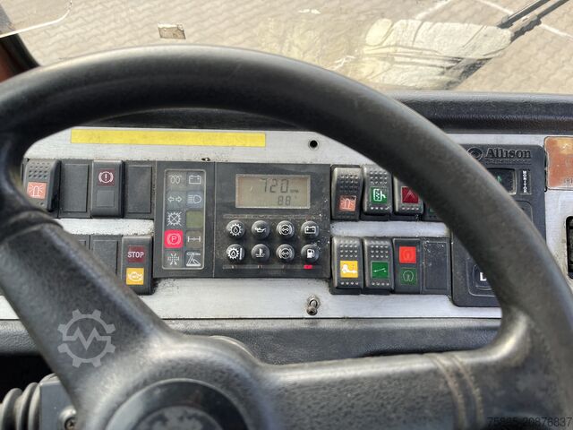 Estándar-SZM Terberg YT 182 / Terminal Tractor / Airco / Cummins