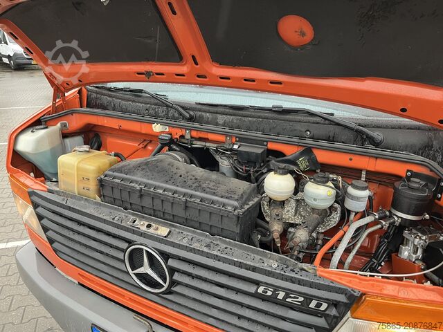 Furgon samochodowy do przewozu aut Mercedes-Benz Vario 612 D / Car - Machine Transporter 570 cm ...