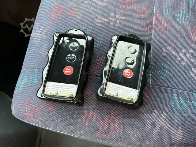 Furgon samochodowy do przewozu aut Mercedes-Benz Vario 612 D / Car - Machine Transporter 570 cm ...