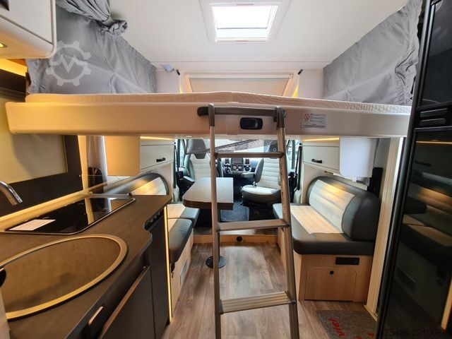 Puoliksi integroitu matkailuauto SUNLIGHT Adventure T 68C *Hubstützen-Anlage*Luftfahrwerk*