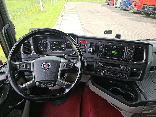 Padrão-SZM SCANIA R500 6X2/4 LEATHER RET.