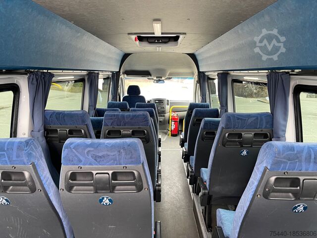 Autocarro Mercedes-Benz Sprinter 516 CDI Handicap-Lift behindert