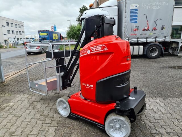 Vertikālais pacēlājs Manitou 100 VJR