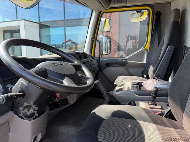 Xe tải vận chuyển ô tô DAF LF 45 Machinetransporter Hydraulic ramps 48.000 km