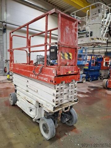 Elevador de tijera JLG 2632ES