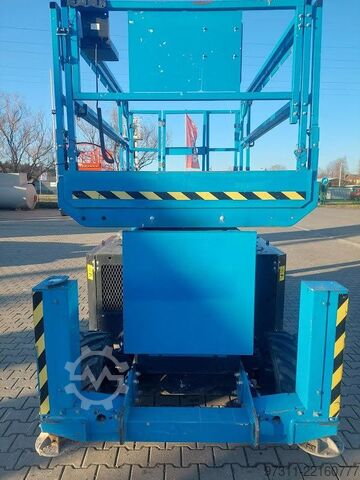 Elevador de tijera Genie GS-4069 RT OR