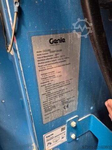 Ascensor cu foarfecă Genie GS-3390 RT