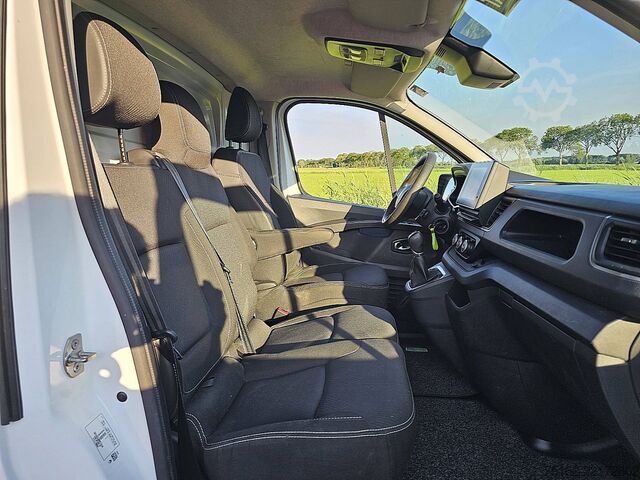 Camioneta familiar de techo alto RENAULT TRAFIC 2.0 DCI 170 AUT. L2H1