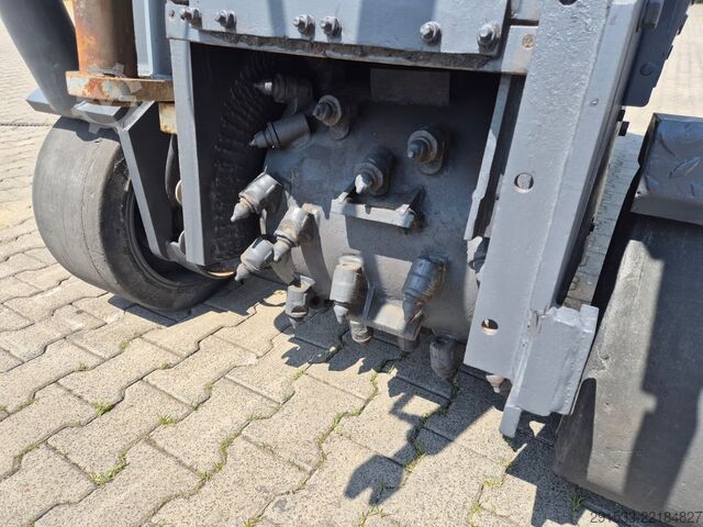 Aszfaltmaró gép Wirtgen W500