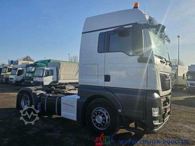 Standard tractor unit MAN TGX 18.460 Zement Silokompressor + Kipphydraulik