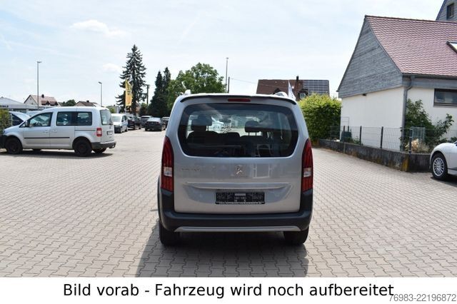 Kemperis PEUGEOT BlueHDI 100 Allure Navi Standhzg Camping