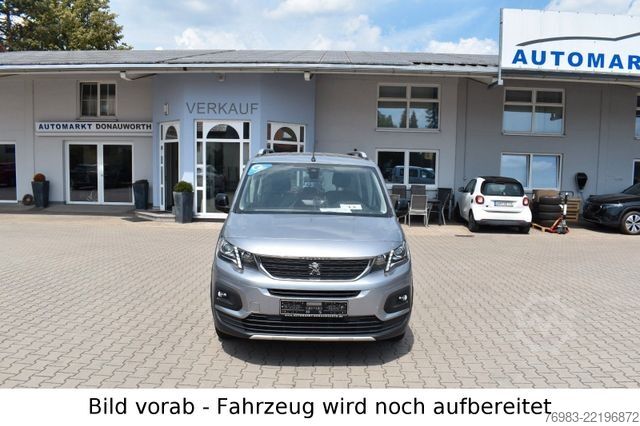 Kemperis PEUGEOT BlueHDI 100 Allure Navi Standhzg Camping