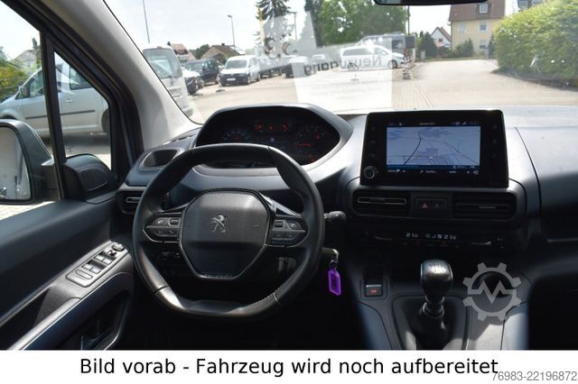 Kemperis PEUGEOT BlueHDI 100 Allure Navi Standhzg Camping