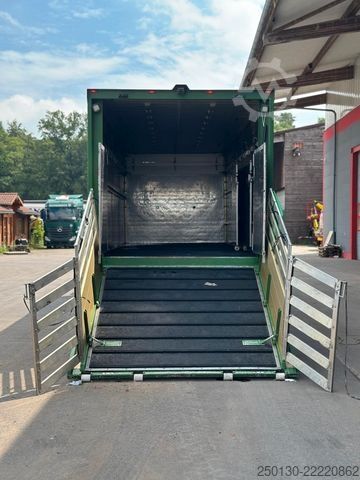 Camion pour bétail SCANIA P410 4x2LL HFR 1.Stock Viehzug/NAVI/KLIMA/ALU