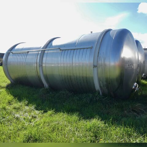 Horizontalni spremnik od 53.000 litara s mogućnošću grijanja/hlađenja izrađen od V2A nehrđajućeg čel Hinke B0115