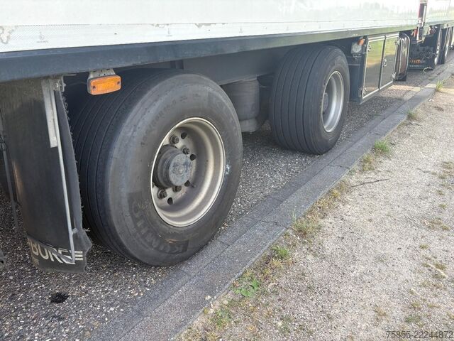Pārvadājumi saldētavā/saldētavā Burg BPM 00-18 TCZXX Mitsubishi Fridge / Loading Lif...