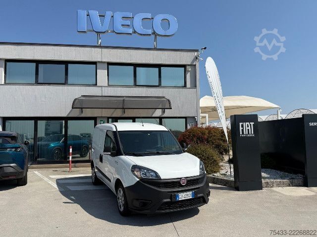 Κλειστό βαν Fiat DOBLO CARGO CH1 LOUNGE 105