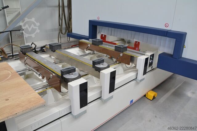 Centro di lavoro cnc Morbidelli M100