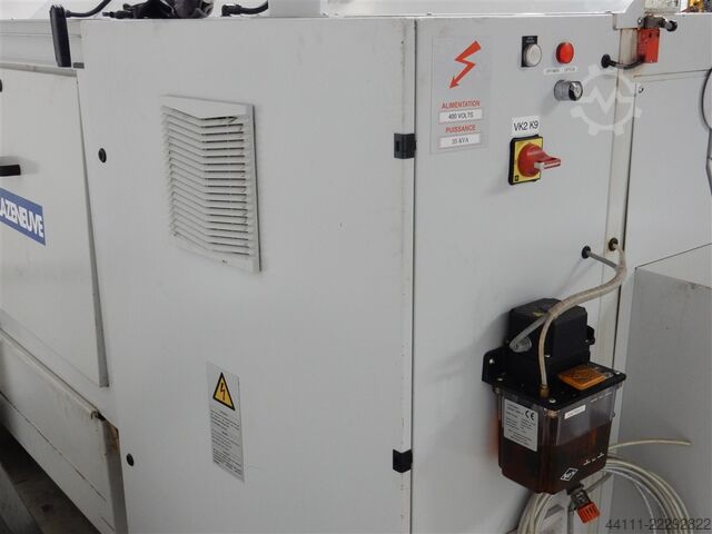 مخرطة قطر 583 مم × 1100 مم Cazeneuve Optimax 590/1100