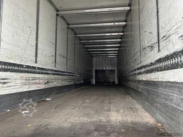 Transporte de volumes Krone Dry Liner / Box / Double Stock / Mega / BPW Dru...