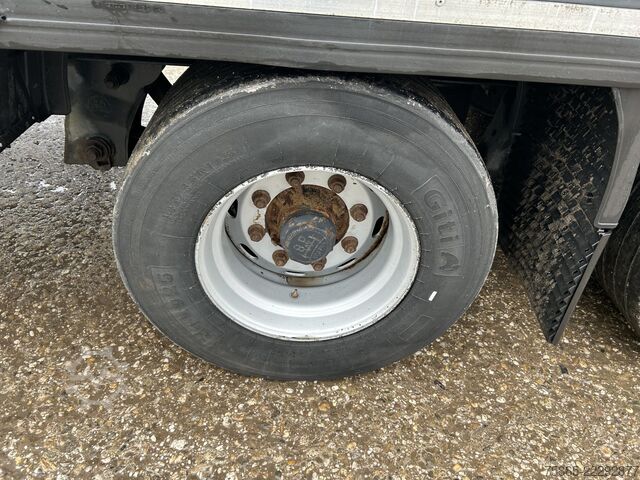 Transporte de volumes Krone Dry Liner / Box / Double Stock / Mega / BPW Dru...