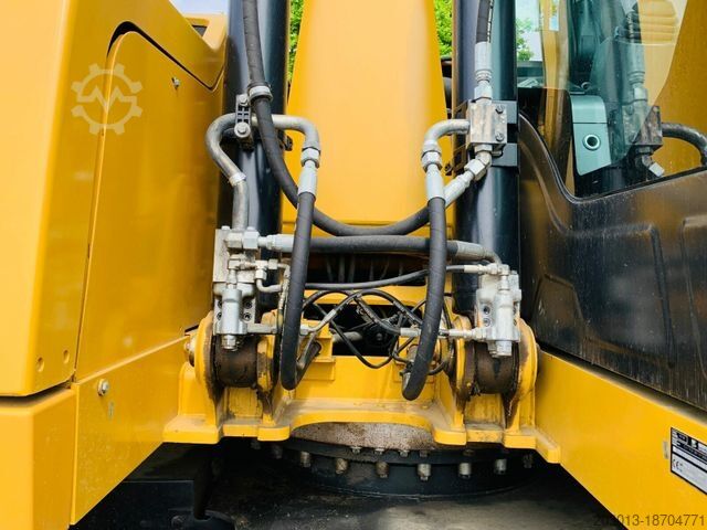 Mobilbagger CATERPILLAR M318F Mobilbagger *5.845 h *Schnellwechsel