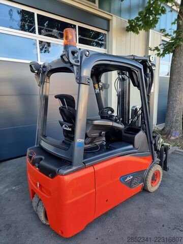 Viličar Linde E 16 L mit sehr guter Ausstattung!