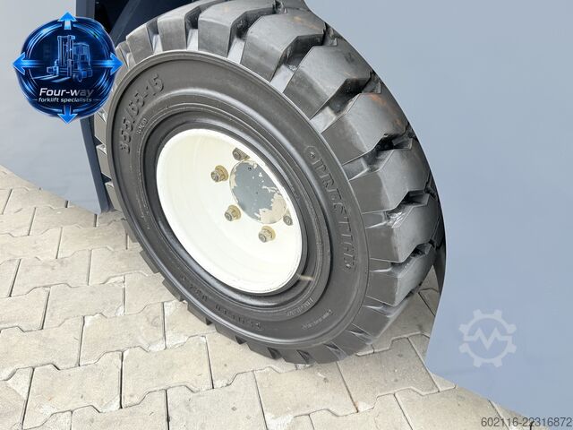 Carretilla retráctil de 4 vías Combilift C5000SR DIESEL DUPLEX 4100 POSITIONER