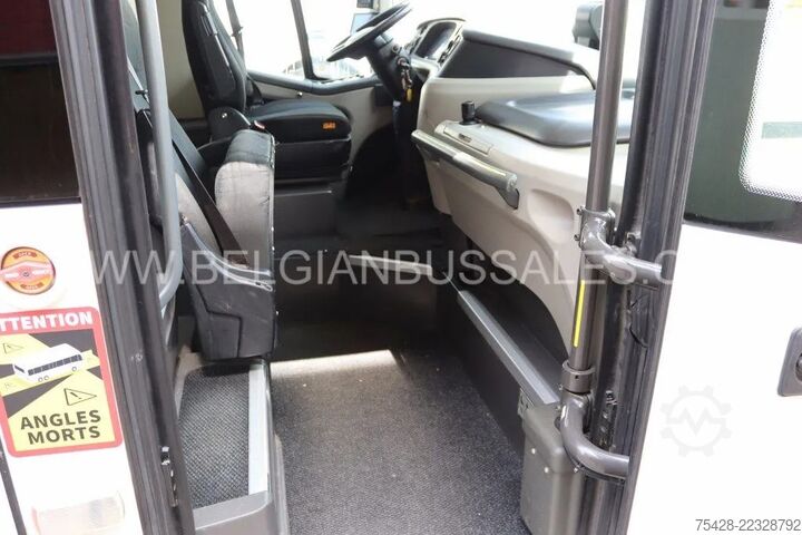 Divstāvu iekāpšana VDL Futura FDD2 141/510 / TDX27 Astromega / S 531 D...