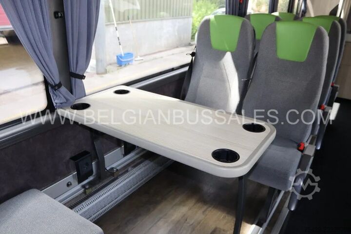 Divstāvu iekāpšana VDL Futura FDD2 141/510 / TDX27 Astromega / S 531 D...