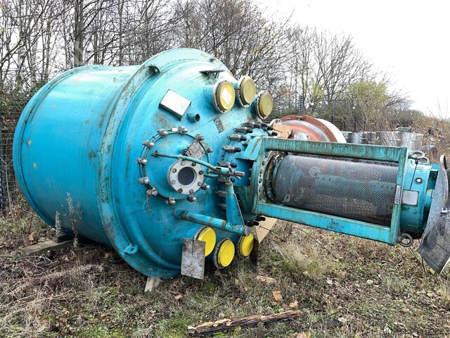 10.000 liters Pfaudler Model CE10000 lodret glasforet reaktor Pfaudler CE10000