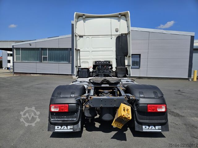 Standardni tegljač DAF XF 530 FT