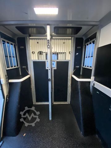 Prepravník dobytka RENAULT Master STX Haras 5 Sitzer TÜV NEU