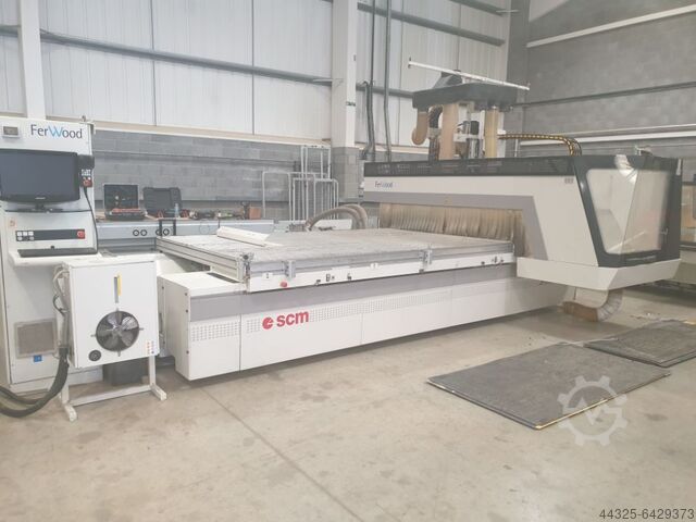 CNC Machine Centres With Flat Tables 