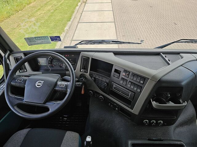 Tankwagen VOLVO FM 420 FOODTANK FOODSTUFF