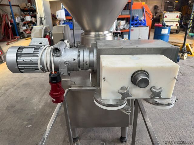  Handtmann VF200 Vacuum Filler VF200