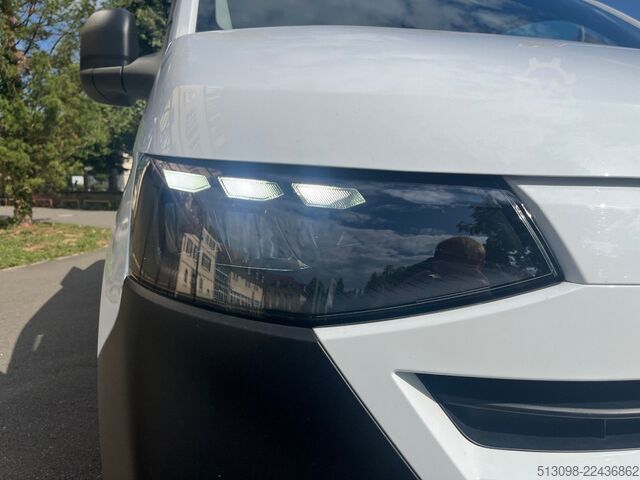 Furgoneta VOLKSWAGEN T7 TEMPOMAT SPURHALTE ASSIST KLIMA 1.HAND