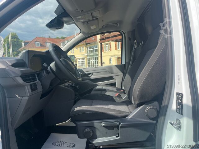 Furgoneta VOLKSWAGEN T7 TEMPOMAT SPURHALTE ASSIST KLIMA 1.HAND