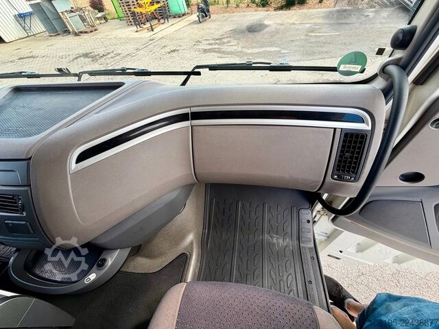 Camión de plataforma DAF XF 480 FAN Baustoff*Atlas 186.3 Kran Hochsitz 7m