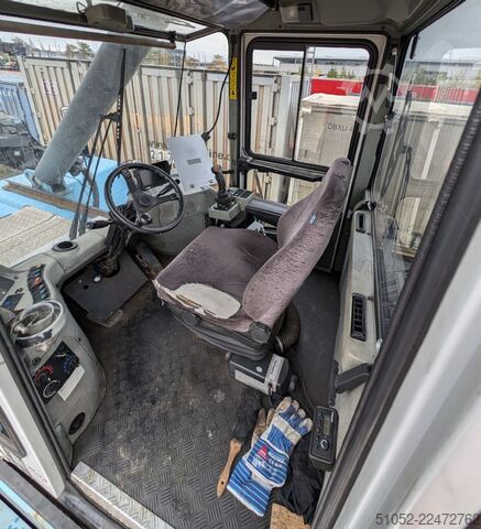 Reachstacker a contenitore pieno SMV SC4527CA5