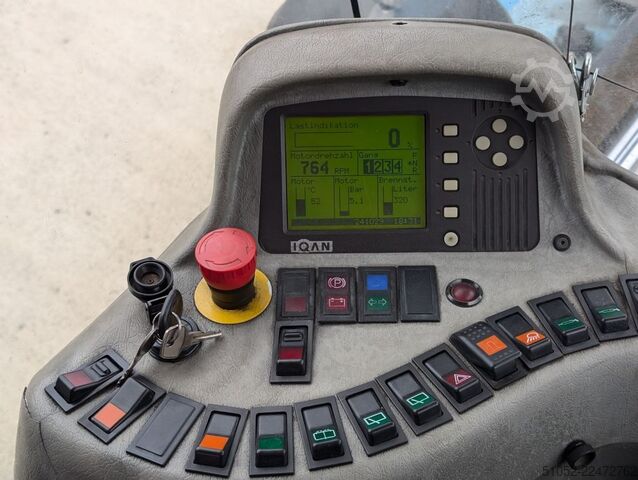 Reachstacker a contenitore pieno SMV SC4527CA5