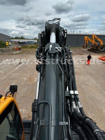 Escavadora de rastos HYUNDAI HX 235A LCR Verstellausleger Kamera Radio Klima