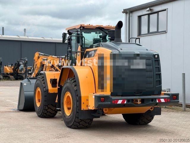 Radlader HYUNDAI HL 970A XT 4x4 Schaufel NEUFAHRZEUG