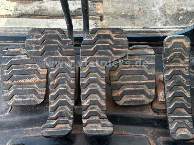 Escavadora de rastos HYUNDAI HX 145 LCR Kamera Radio Klima