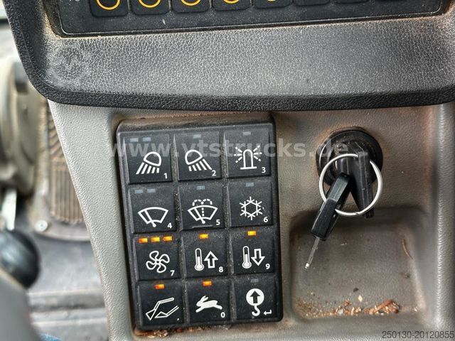 Bager na kotačima YANMAR B110W 4x4 Radbagger Verstellausleger