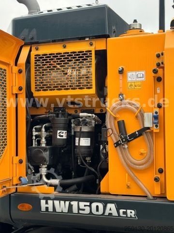 Bager na kotačima HYUNDAI HW 150 ACR 4x4