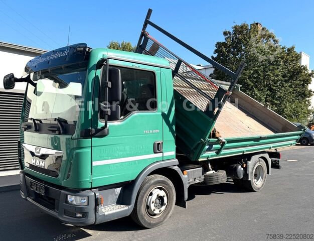 Трьохсторонній самоскид MAN 8.220 TGL, Klima, 3 Sitze, 2x AHK, 1.Hand