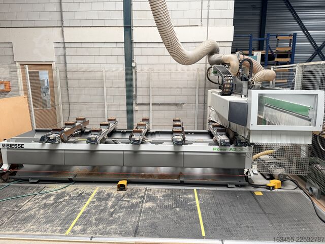 Centre d'usinage BIESSE Rover A 3.30