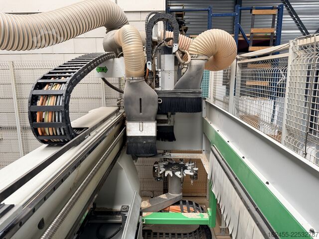 Centre d'usinage BIESSE Rover A 3.30